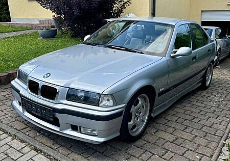 BMW M3 FACELIFT 3.2 6 GANG