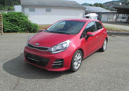 Kia Rio UEFA Euro 2016 Navi RFK