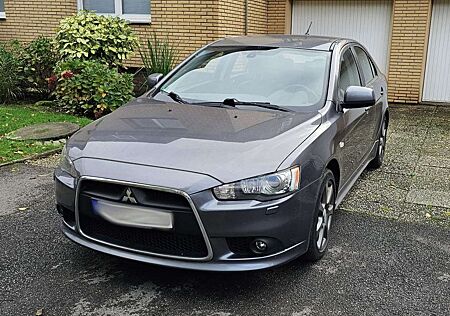 Mitsubishi Lancer +1.8+Instyle