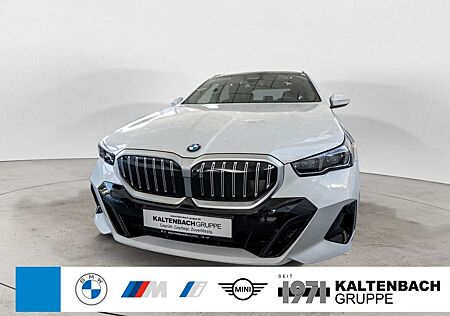 BMW 520 d Touring xDrive M-Sport PANO LED HUD AHK
