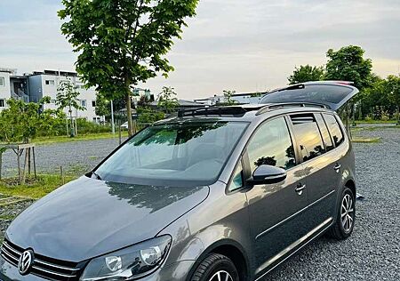 VW Touran Volkswagen 1.4 TSI Comfortline