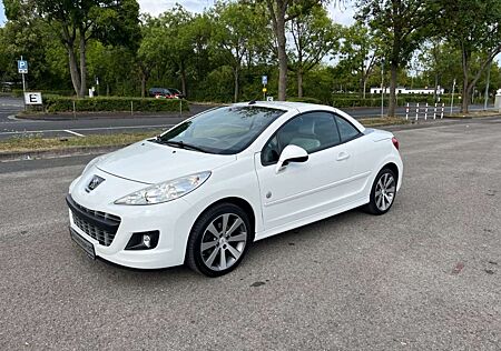Peugeot 207 CC Cabrio-Coupe Roland Garros, TÜV+Serv. NEU