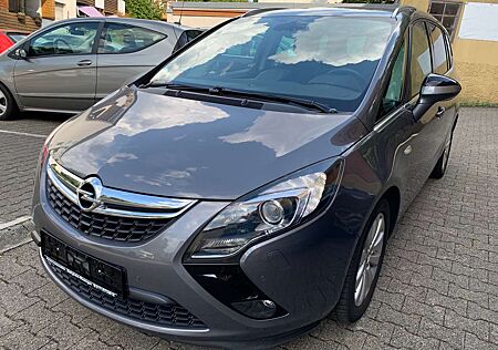 Opel Zafira Tourer Innovation/NAVI/KAMERA/ 7 SITZER