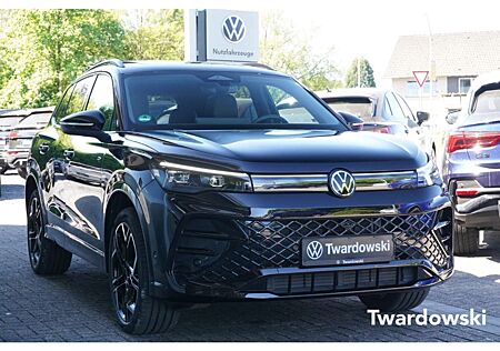 VW Tiguan Volkswagen 2.0 TDI 4Motion R-Line Leder Pano AHK AHK