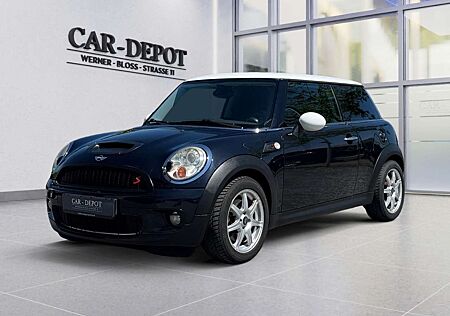 Mini Cooper S *KLIMAAUT.*XENON*AUX*TÜV*
