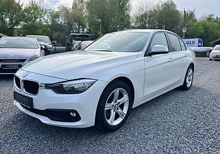 BMW 318 i Advantage+KLIMATRONIC+PDC+SITZHEIZUNG+