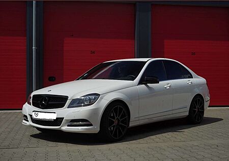 Mercedes-Benz C 180 CGI BlueEfficiency (204.031)