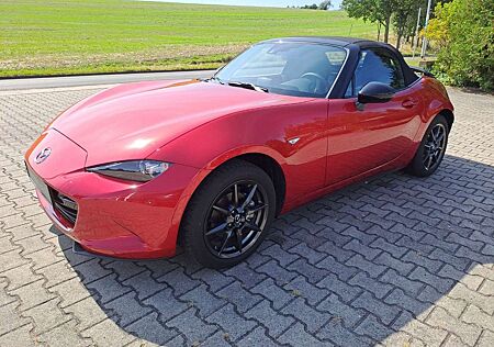 Mazda MX-5 SKYACTIV-G 131 Exclusive-Line