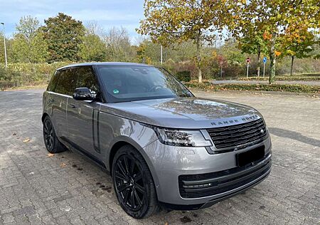 Land Rover Range Rover P510e HSE, Kühlfach