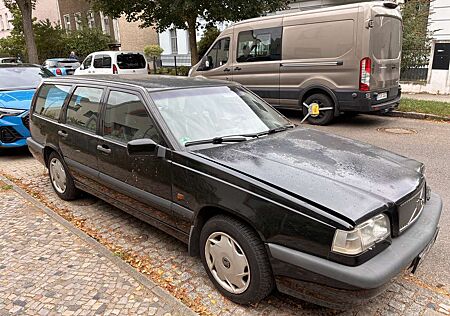 Volvo V70 2.0