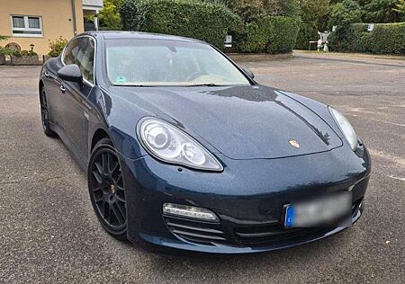 Porsche Panamera 4S PDK
