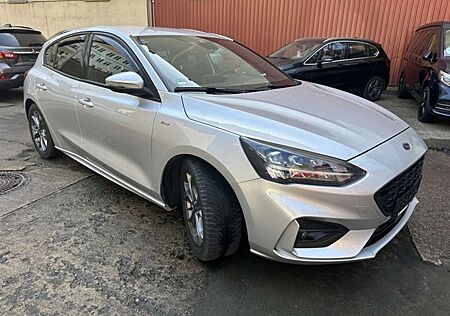 Ford Focus ST-Line Hybrid Navi CAM App Keyless-Go