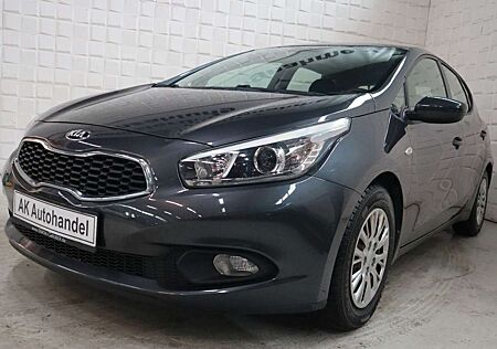 Kia Cee'd Ceed / Klima,Xenon,USB,8-Fach
