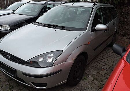 Ford Focus Kombi 1.6 / Klima