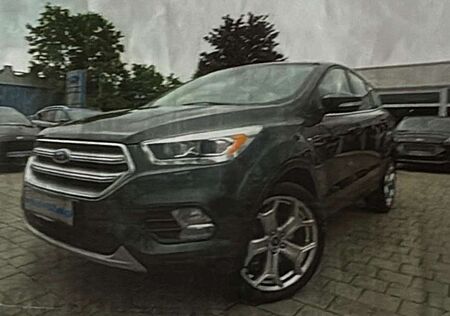 Ford Kuga 2.0 TDCi 2x4Titanium