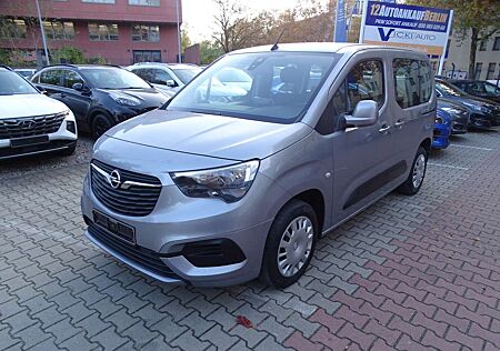 Opel Combo Life 1.2 Turbo Edition mit AHK