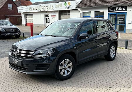 VW Tiguan Volkswagen 2.0 TDI, AHK, TÜV & Service neu, Scheckh.