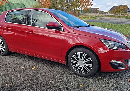 Peugeot 308 125 THP Allure