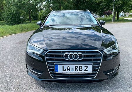 Audi A3 Sportback Navi Xenon Sitzheizung Tempomat