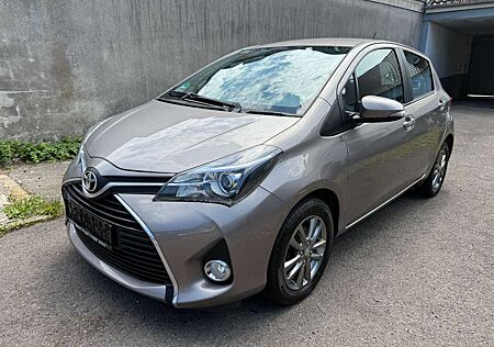 Toyota Yaris 1.33 Comfort *Navi/Kamera/Klima/Touch*