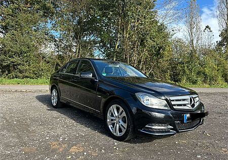 Mercedes-Benz C 180 BlueEFFICIENCY Avantgarde