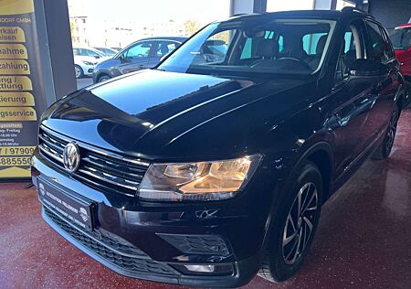 VW Tiguan Volkswagen 4Motion AUTOMATIK/NAVI/KAMERA/AHK!!!