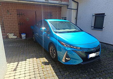 Toyota Prius Plug-in Hybrid Executive