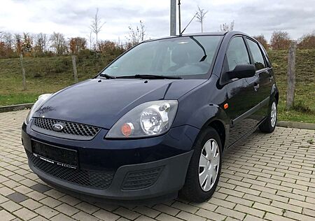 Ford Fiesta Top Zustand - TÜV Neu - 144tsd.