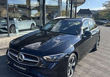 Mercedes-Benz C 180 T-Modell AVANTGARDE Exterieur/Pano/Styling