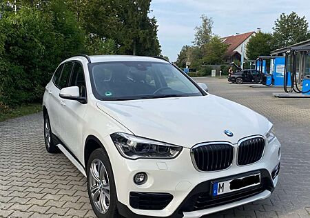 BMW X1 sDrive 20 i Sport Line