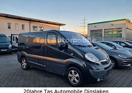 Opel Vivaro 2.5 CDTI Tour Cosmo"8-Sitzer"Allwetter bereift...