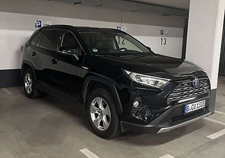 Toyota RAV 4 2.5 4x2 Hybrid MwSt. ausweisbar Mietwagen