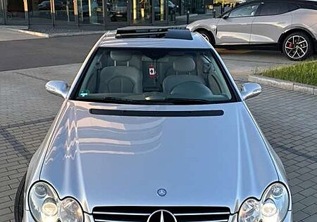 Mercedes-Benz CLK 320 gebraucht kaufen Mercedes-Benz CLK 320 Coupe Elegance