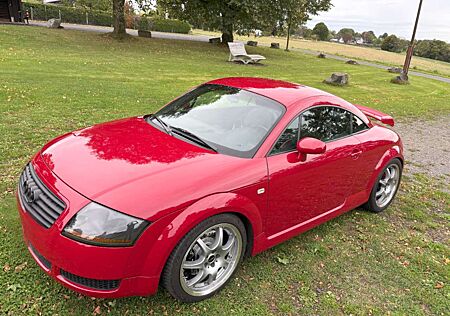 Audi TT Coupe 1.8 T quattro