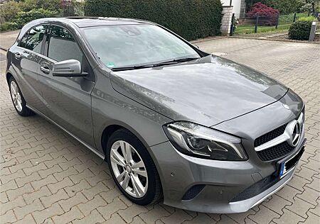 Mercedes-Benz A 220 d 7G-DCT Urban Comand /8-fach bereift