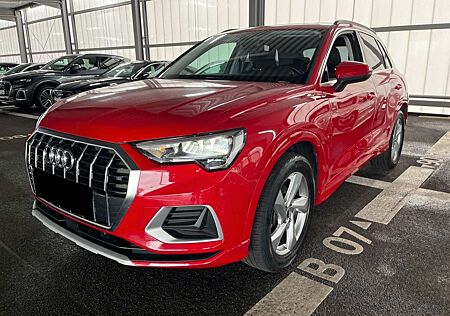 Audi Q3 35 TFSI advanced S-Tronic ACC VIRTUAL RFK LED