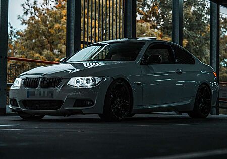 BMW 335i 335 xDrive Coupe Aut. M Sport Edition