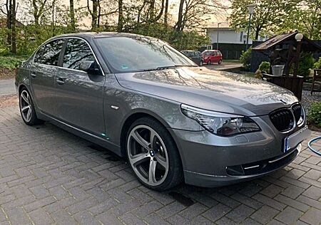 BMW 530i 530 E60 HUD/Soft Close/Abstandstempomat