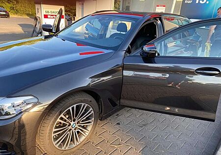 BMW 525d 525 Touring Aut. Sport Line