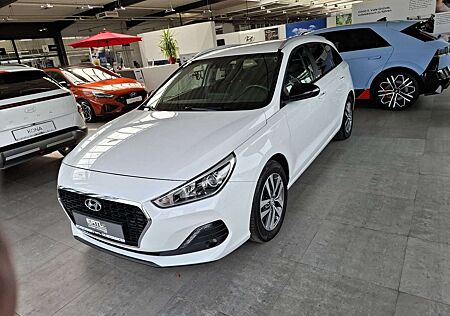 Hyundai i30 Kombi 1.4 T-GDI DCT YES!