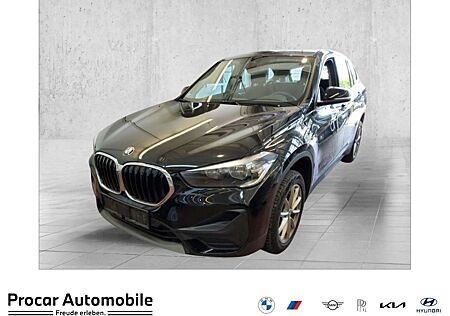 BMW X1 sDrive18d PANO AHK NAVI PDC V+H DAB Parkass.