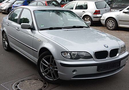 BMW 320d 320 Edition Lifestyle Klima / TÜV 02/2026