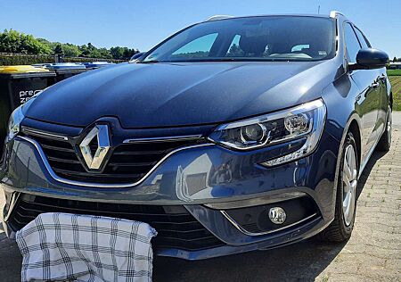 Renault Megane ENERGY TCe 130 BOSE EDITION
