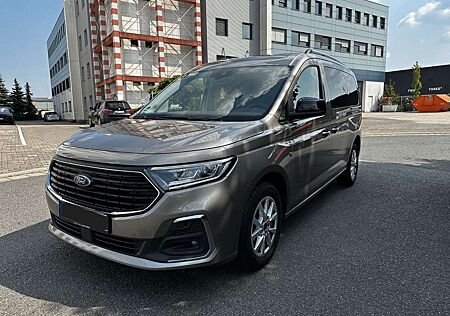 Ford Grand Tourneo Connect Titanium