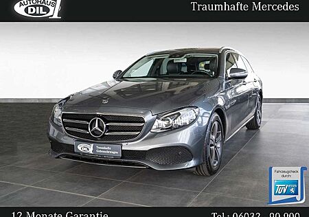 Mercedes-Benz E 200 T Avantgarde *SCHIEBEDACH*RFK*AMBIENTE*