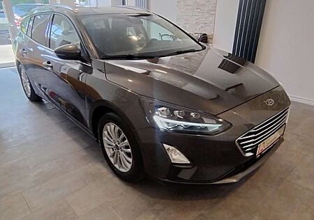 Ford Focus Turnier 2.0 EcoBlue TITANIUM,LED,AHK el.,1.Hd,