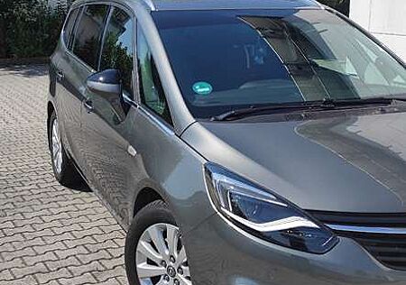 Opel Zafira Tourer 2.0 CDTI Automatik drive