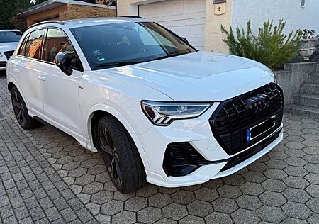 Audi Q3 35 TFSI S line