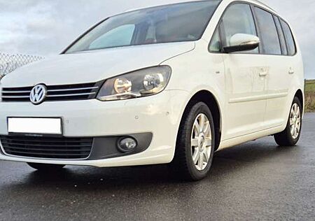 VW Touran Volkswagen 1.6 TDI DPF Cup