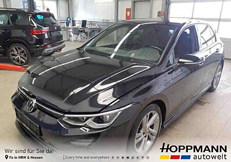 VW Golf Volkswagen VIII nza 1.5 eTSI R-Line Rear View LED ACC